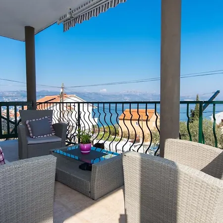 Apartmán By The Sea Slatine, Ciovo - 1126