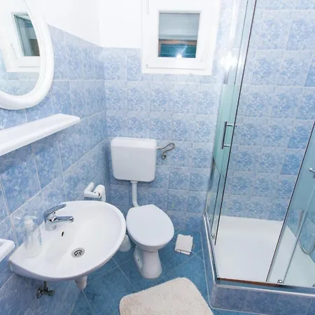 Appartement By The Sea Slatine, Ciovo - 1126 *