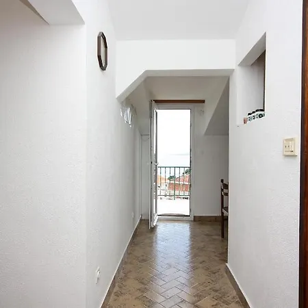 Appartement By The Sea Slatine, Ciovo - 1126 Trogir